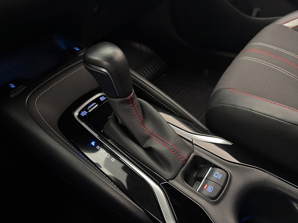 Vehicle Image 19
