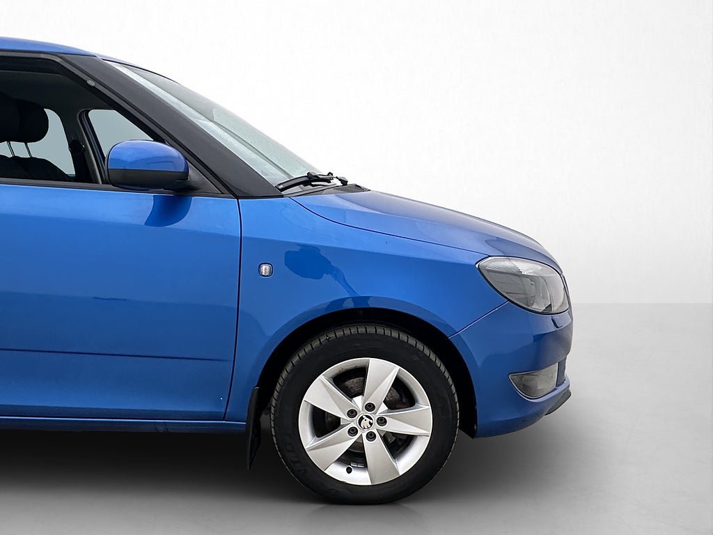 Vehicle Image 26