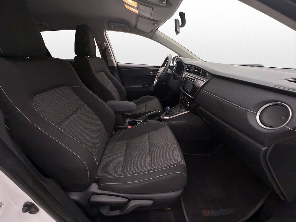 Vehicle Image 23
