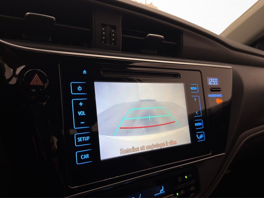 Vehicle Image 19