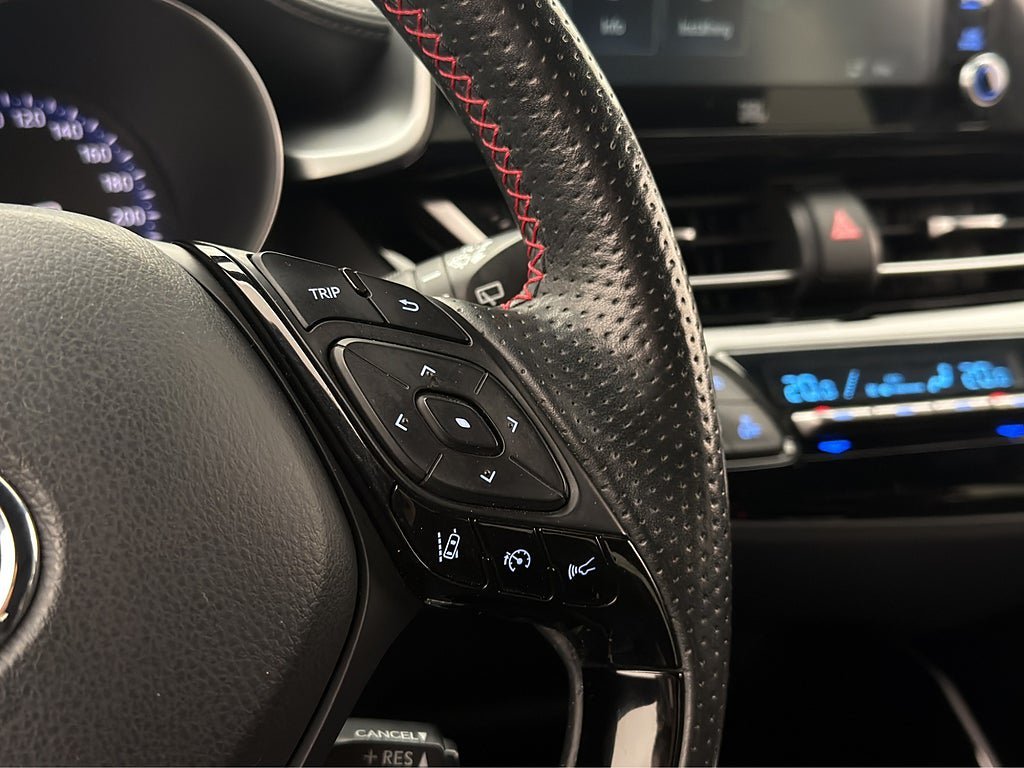 Vehicle Image 22