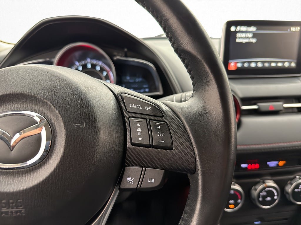 Vehicle Image 17