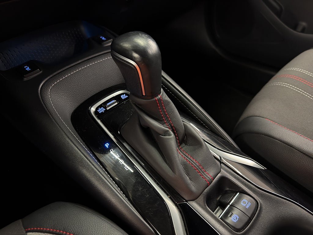 Vehicle Image 19