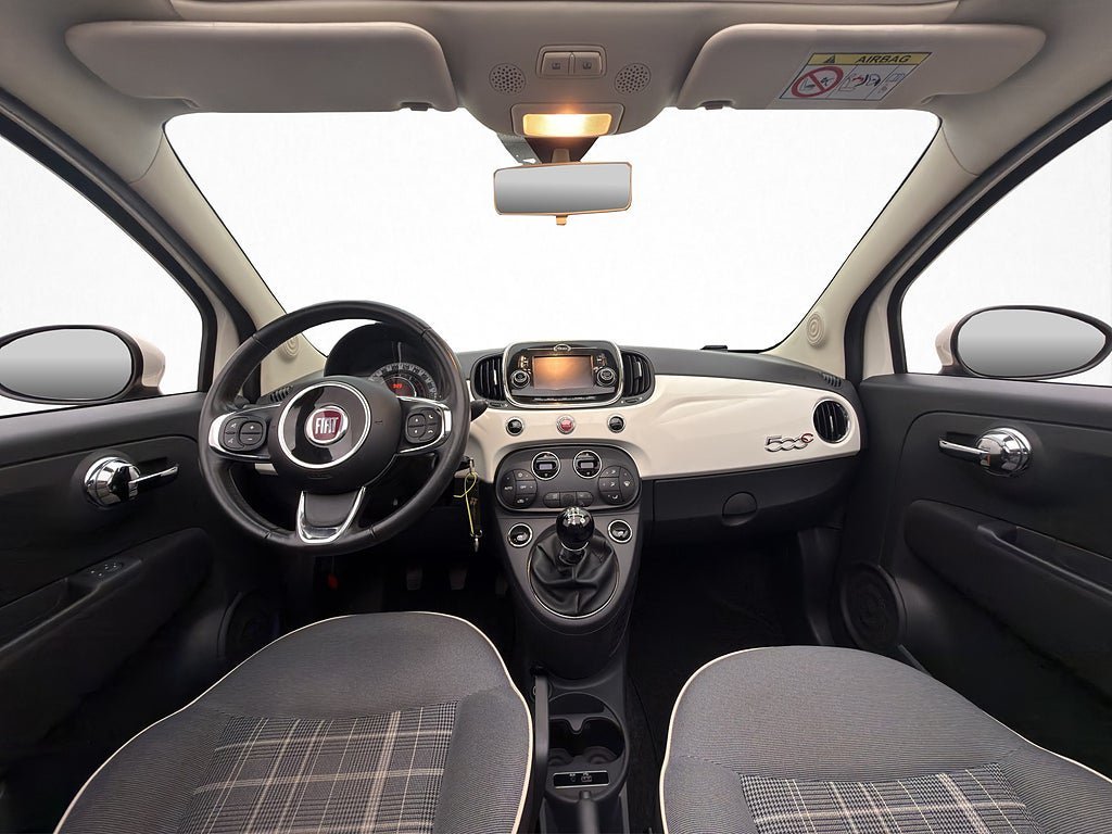 Vehicle Image 12