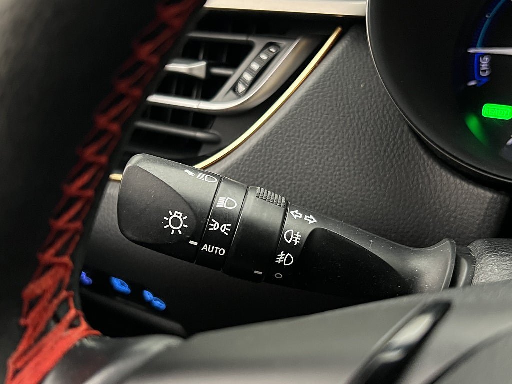 Vehicle Image 30