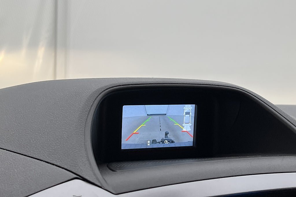Vehicle Image 23
