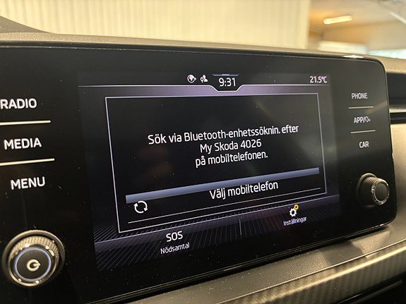 Vehicle Image 15