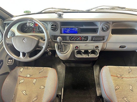 Vehicle Image 24