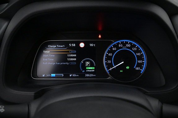 Vehicle Image 10