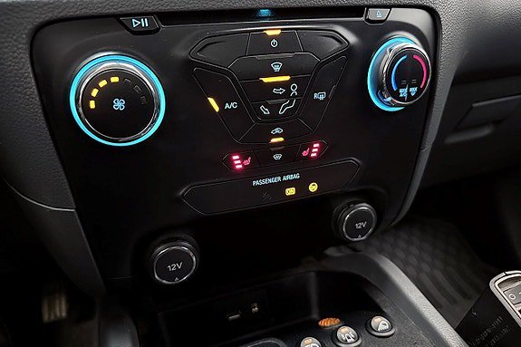 Vehicle Image 27