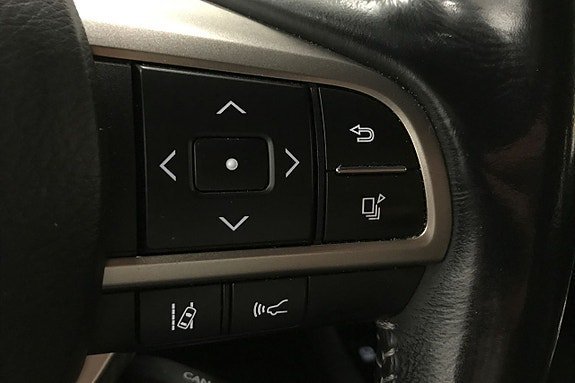 Vehicle Image 26