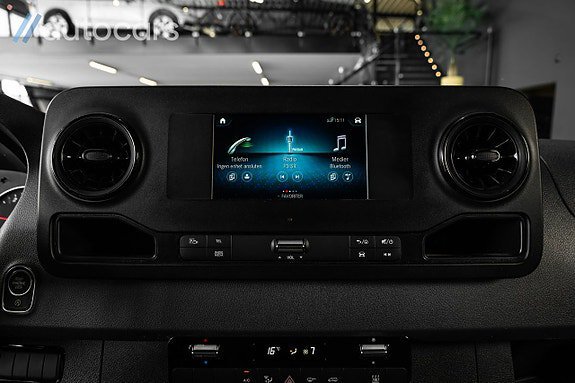 Vehicle Image 28