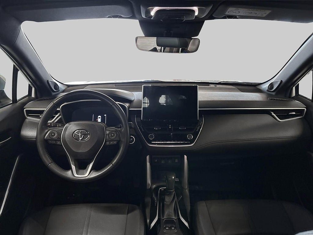 Vehicle Image 12