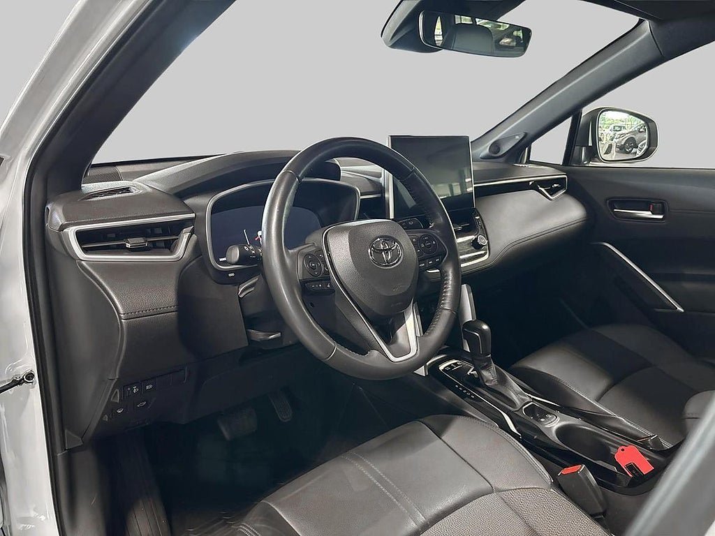 Vehicle Image 14
