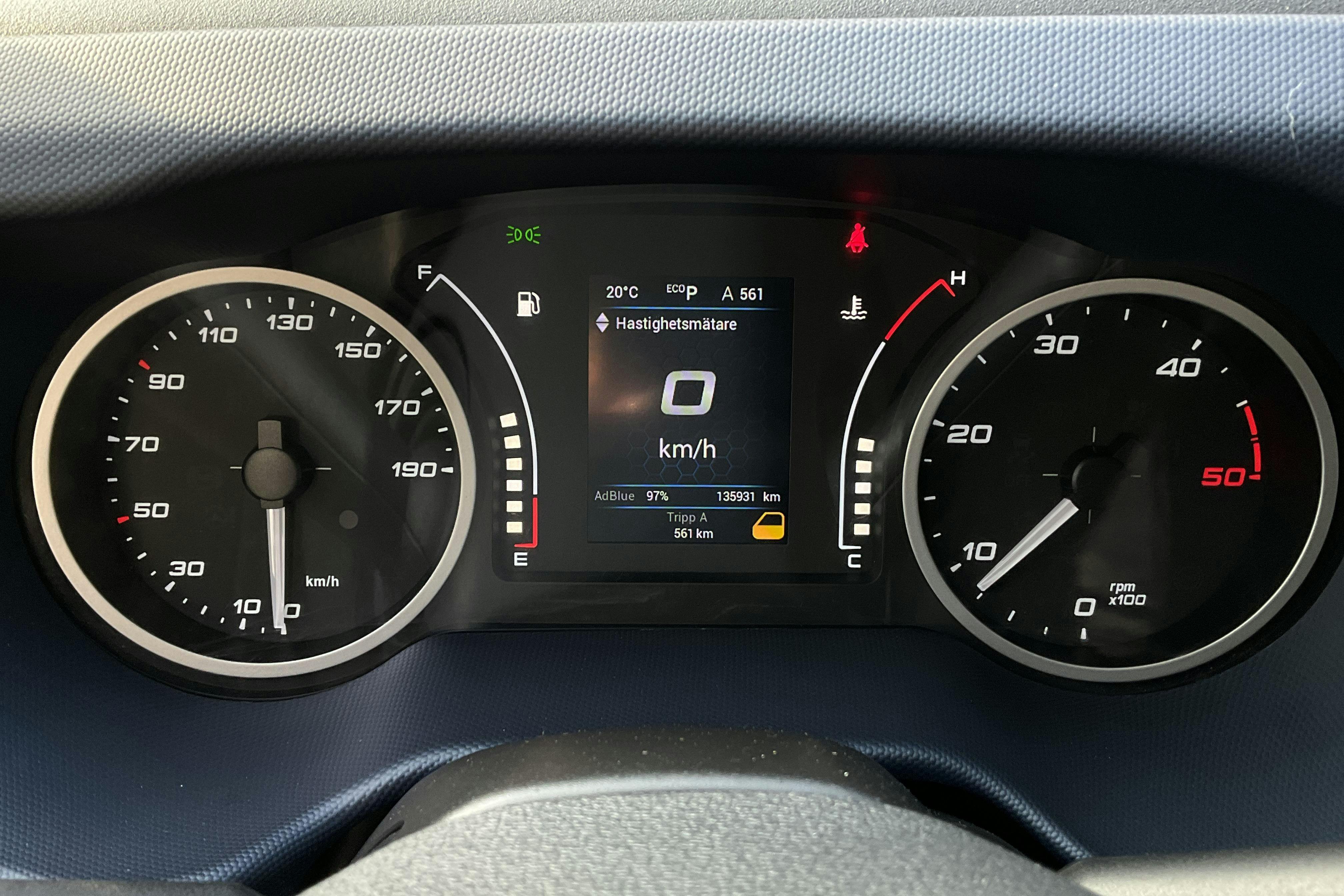 Vehicle Image 9