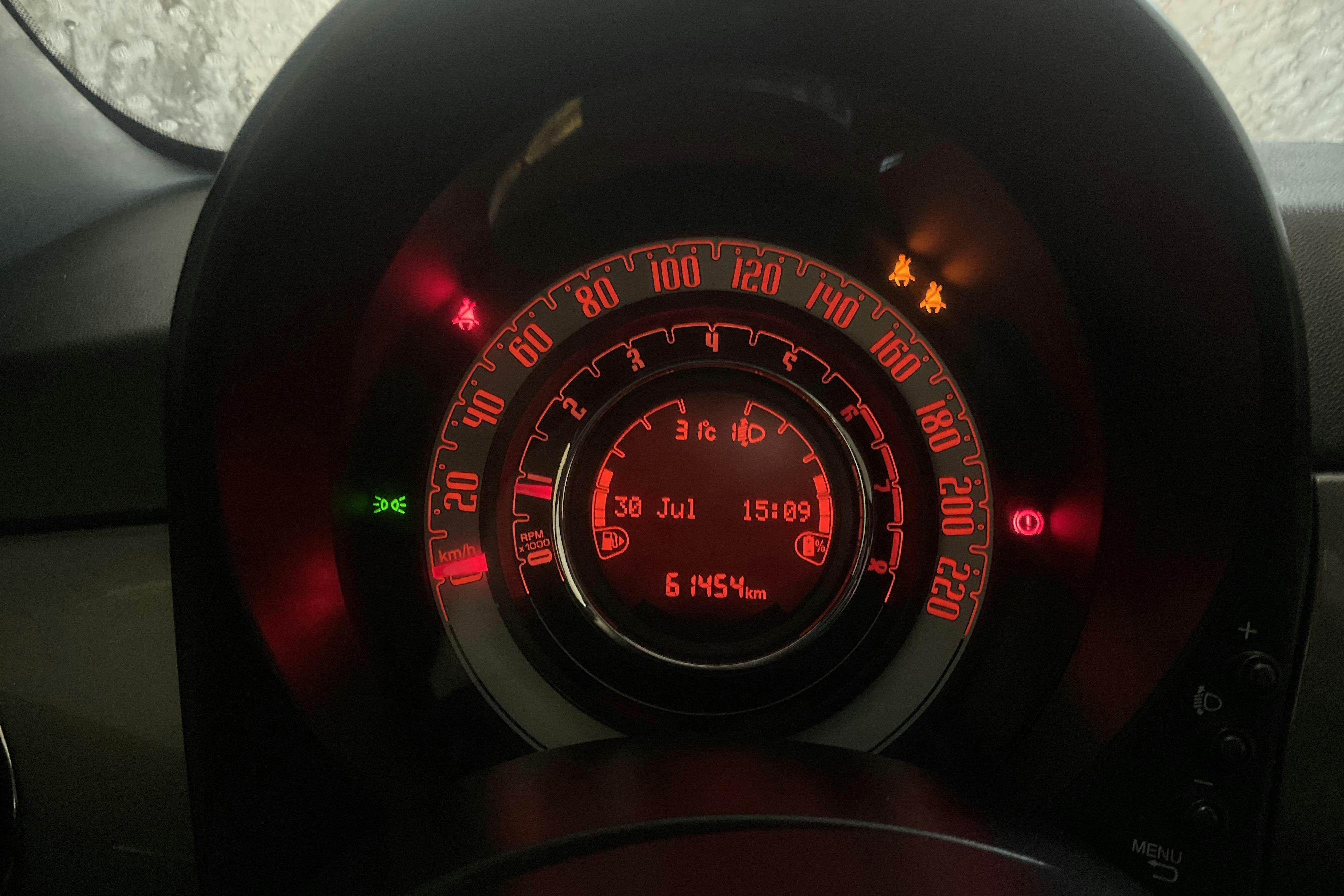 Vehicle Image 10