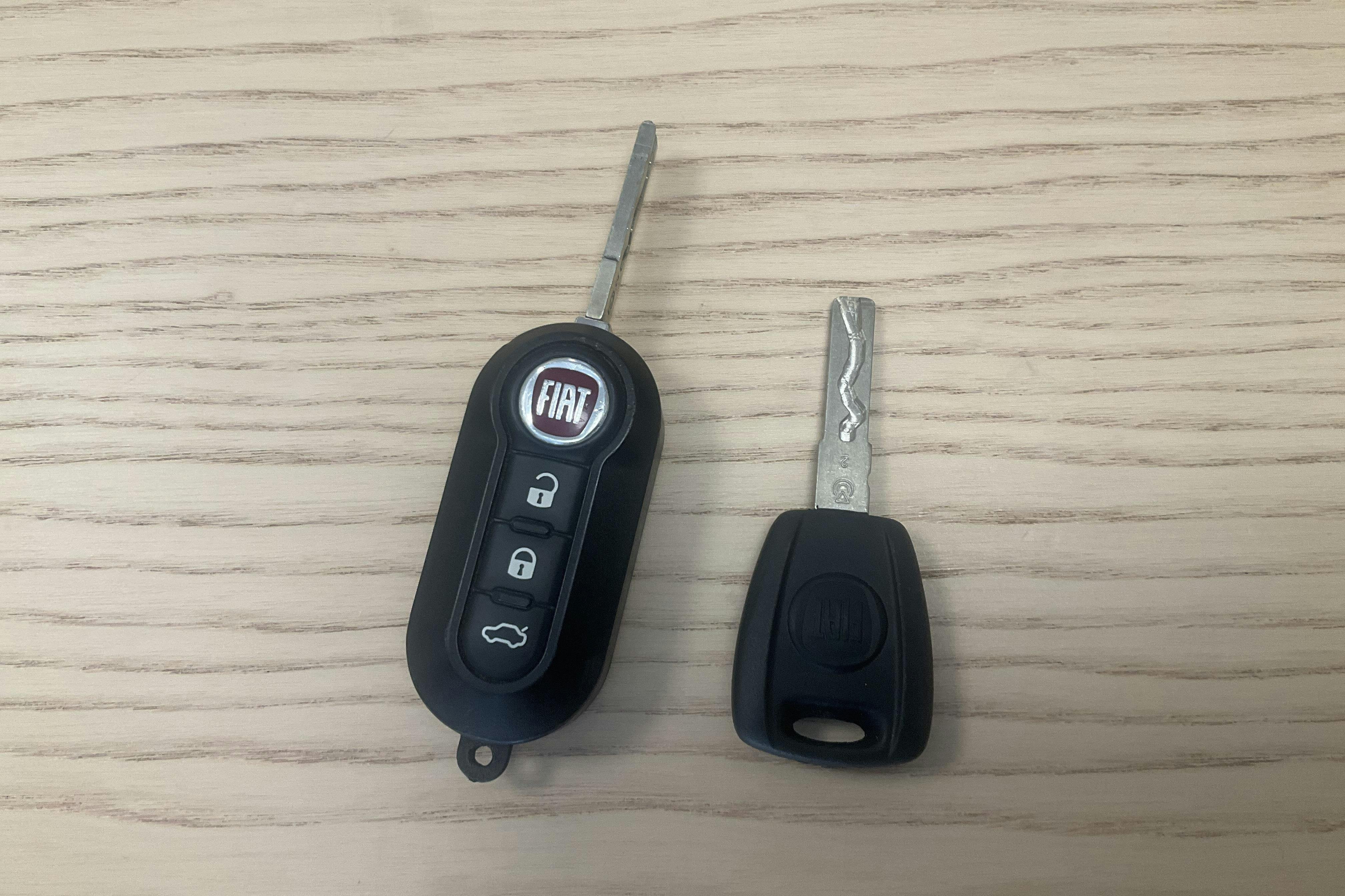 Vehicle Image 14