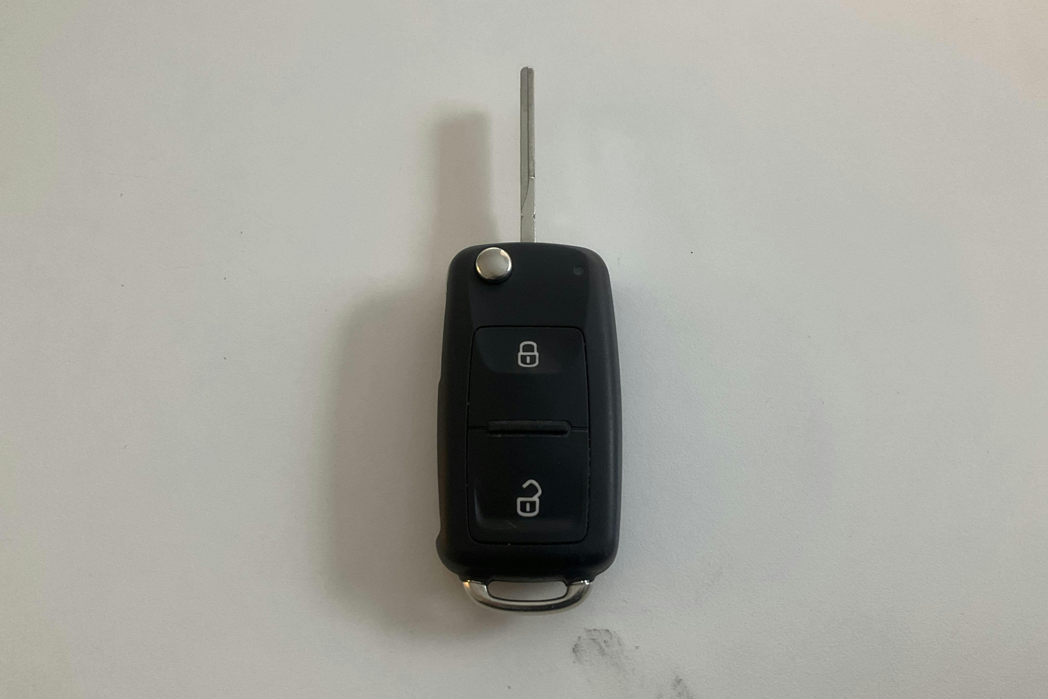 Vehicle Image 13