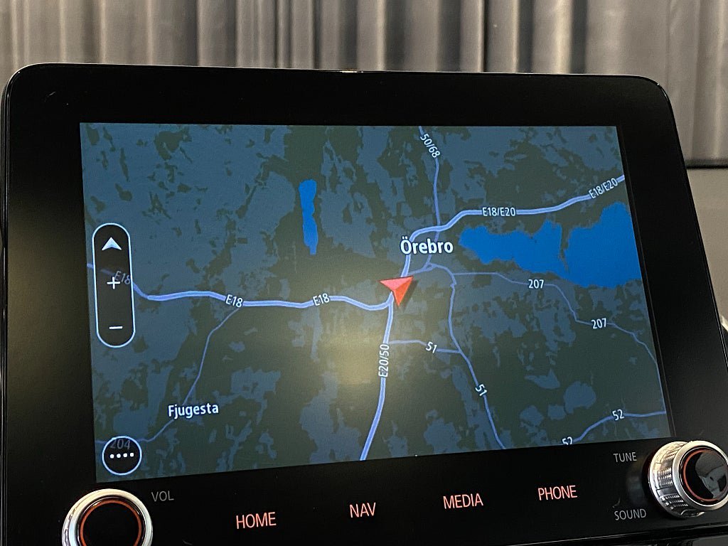 Vehicle Image 11