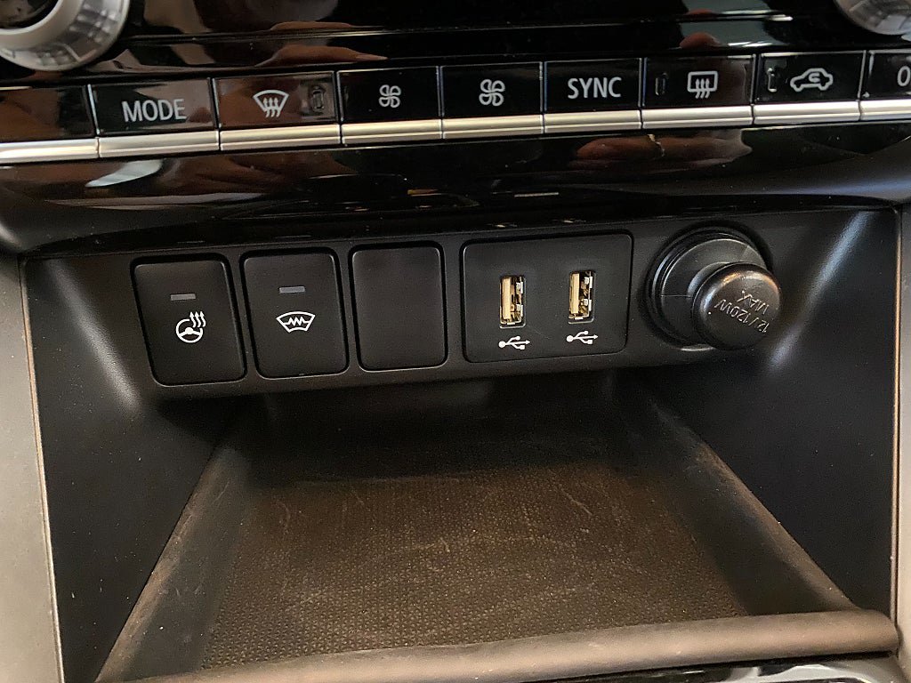 Vehicle Image 40