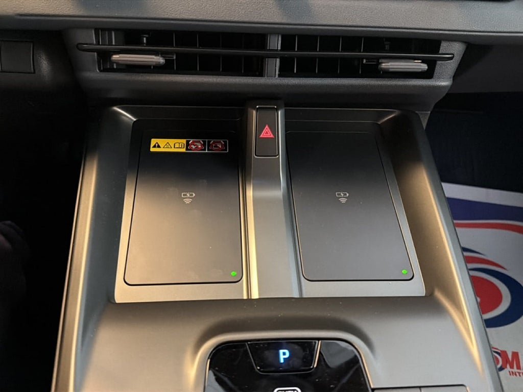 Vehicle Image 22