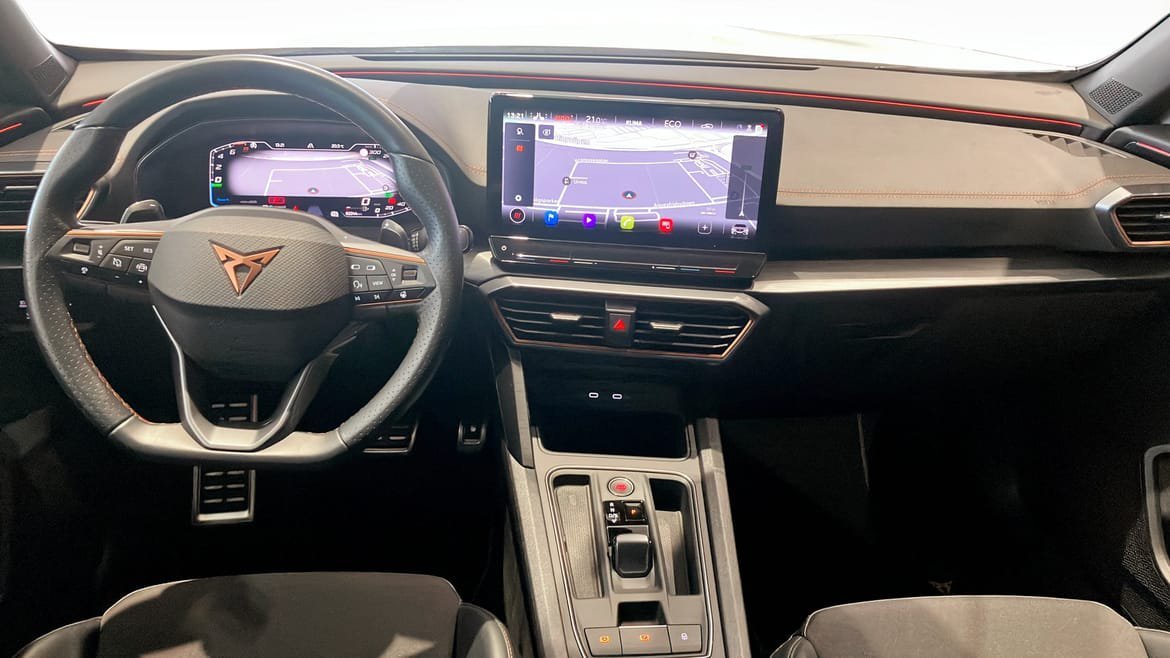 Vehicle Image 10