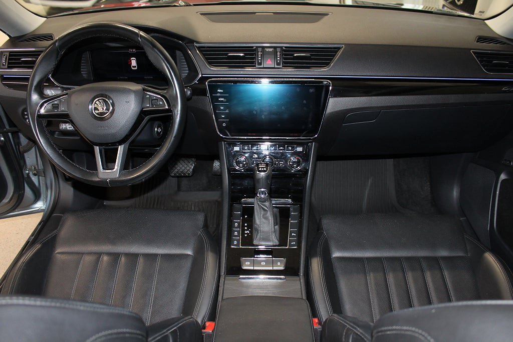 Vehicle Image 18