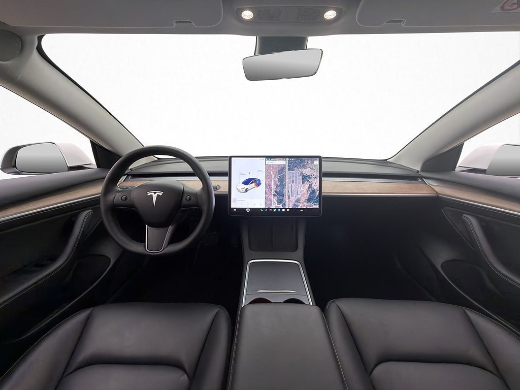 Vehicle Image 18