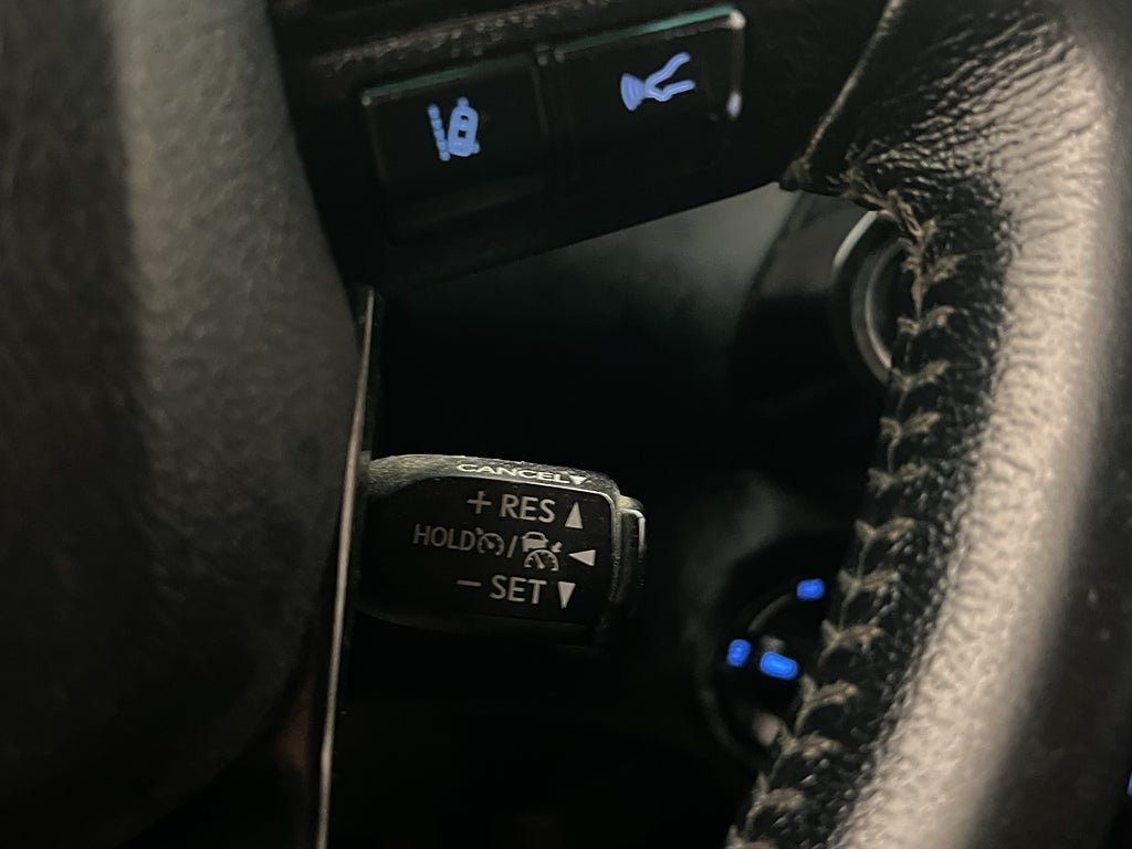 Vehicle Image 26