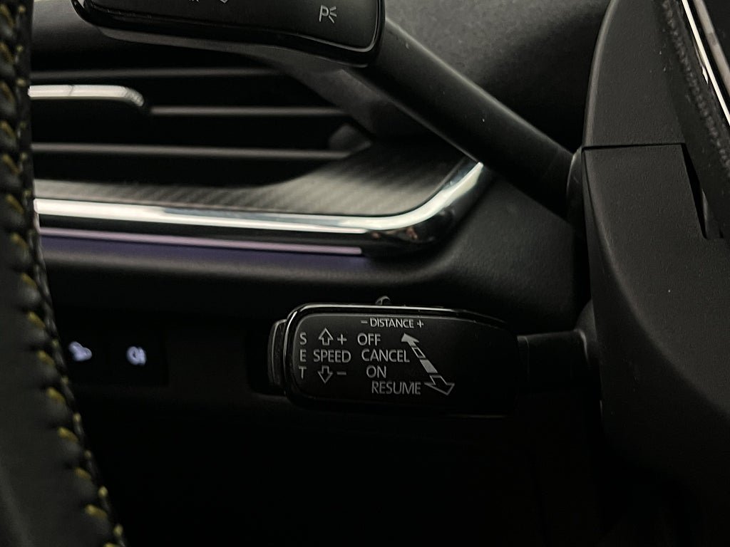 Vehicle Image 37