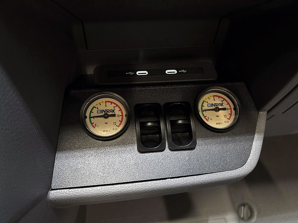 Vehicle Image 29