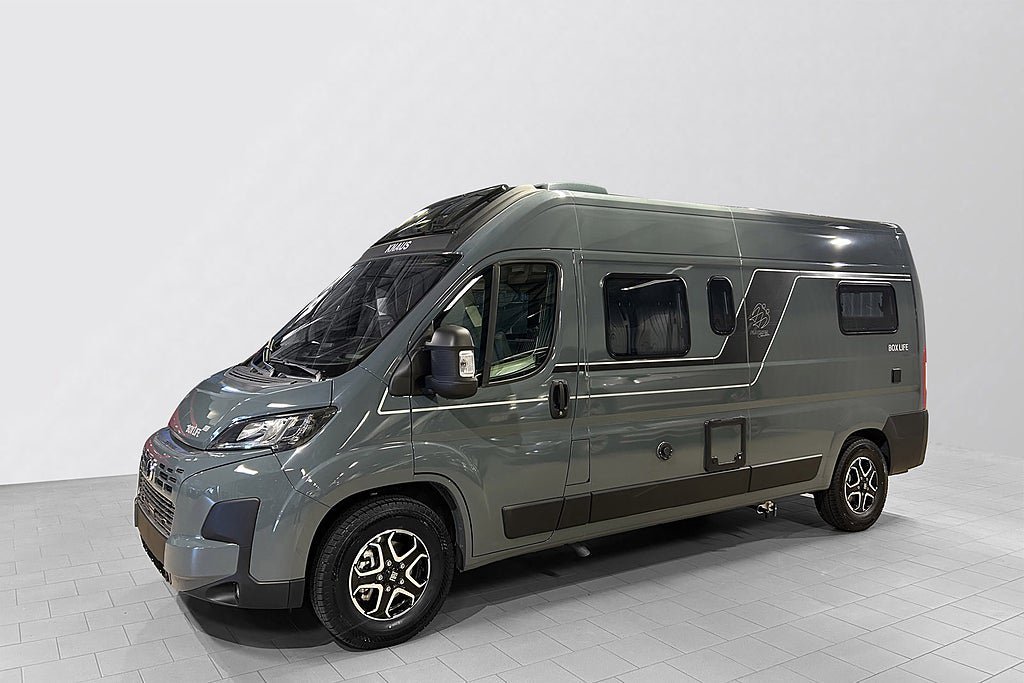 Vehicle Image 35