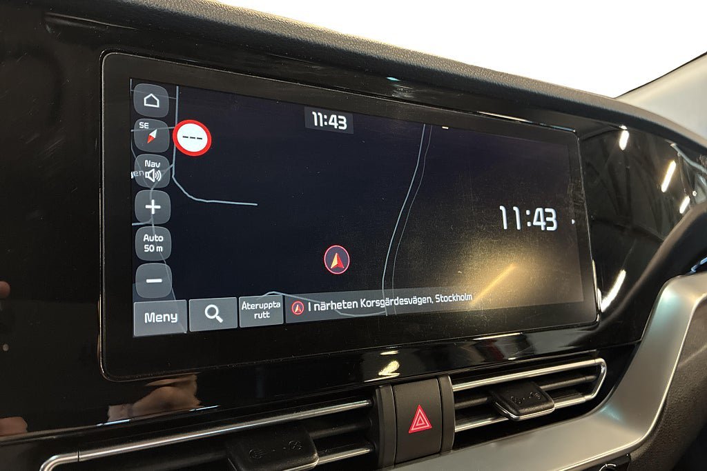 Vehicle Image 24
