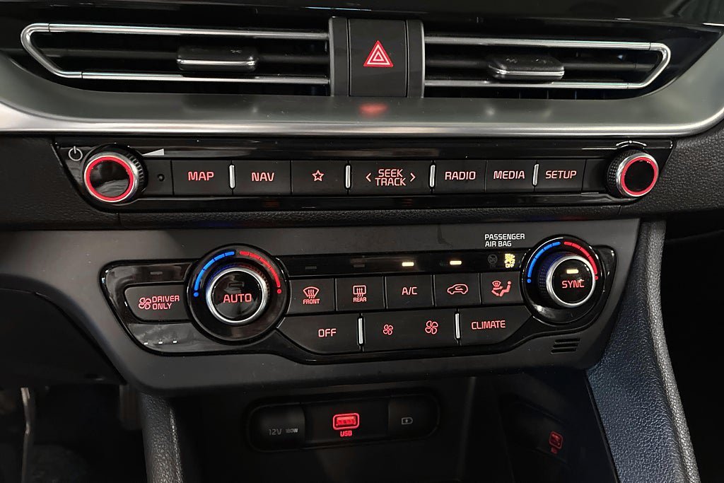 Vehicle Image 27
