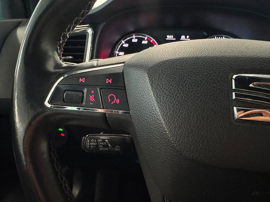 Vehicle Image 26