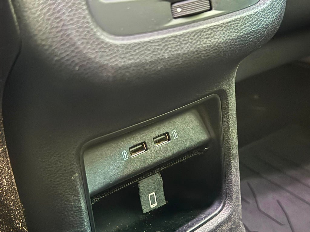 Vehicle Image 30