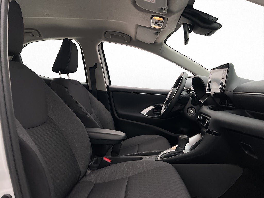 Vehicle Image 21