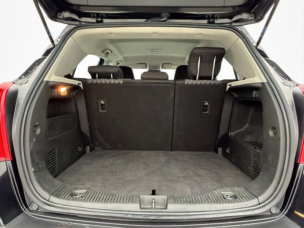 Vehicle Image 23