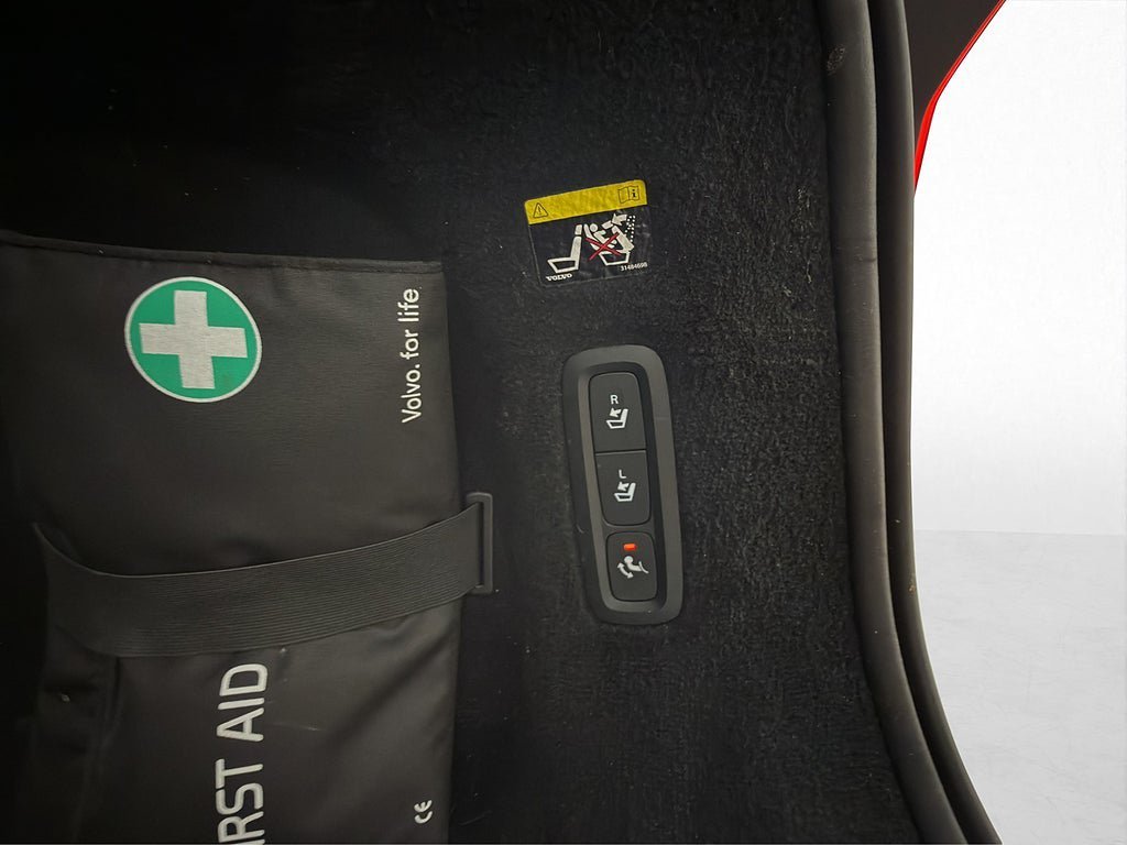 Vehicle Image 33