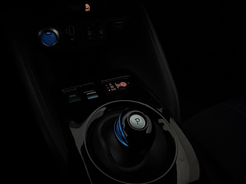 Vehicle Image 24