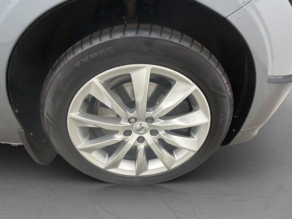 Vehicle Image 38