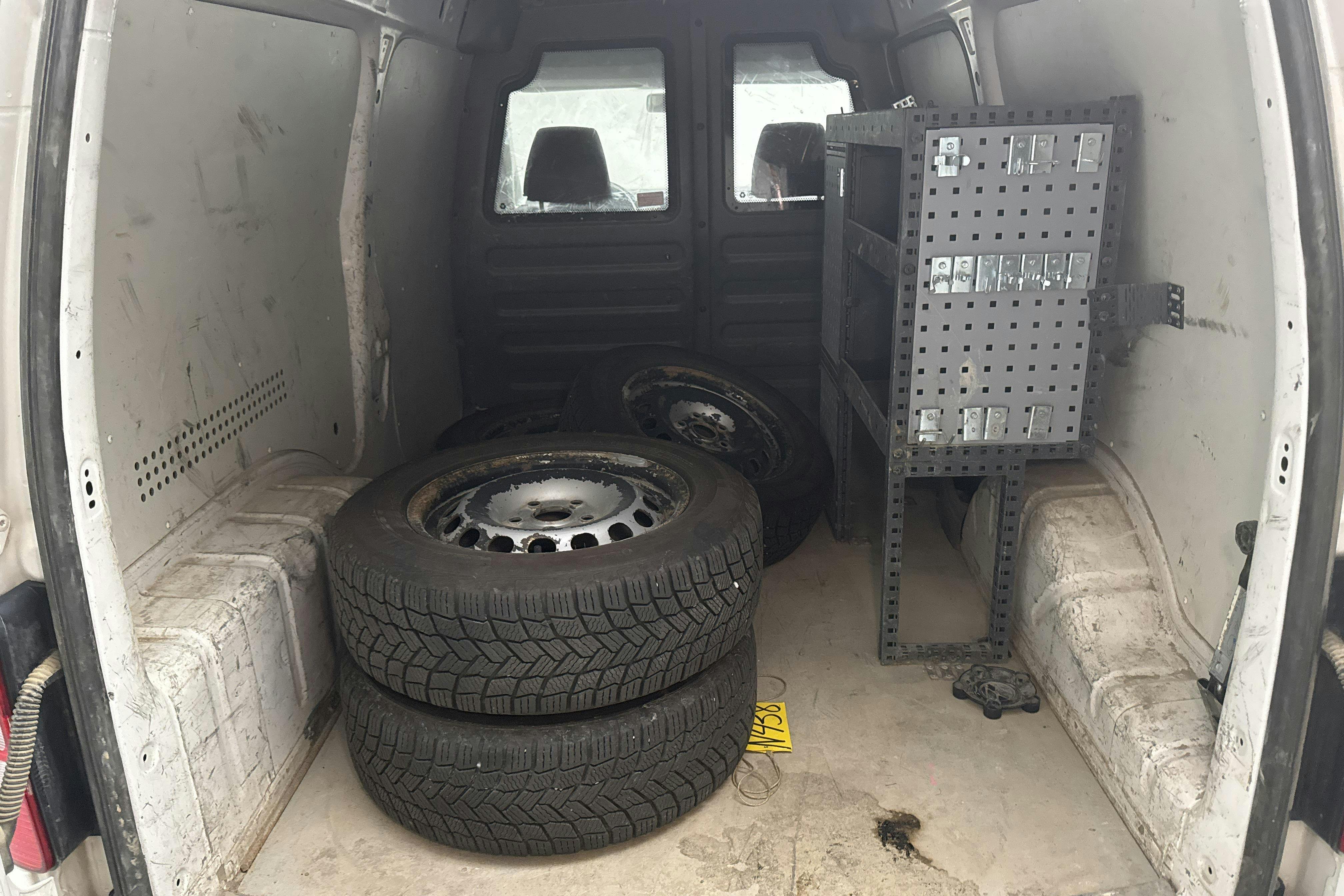 Vehicle Image 8