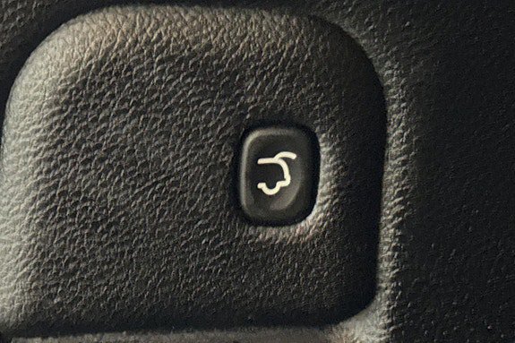 Vehicle Image 24