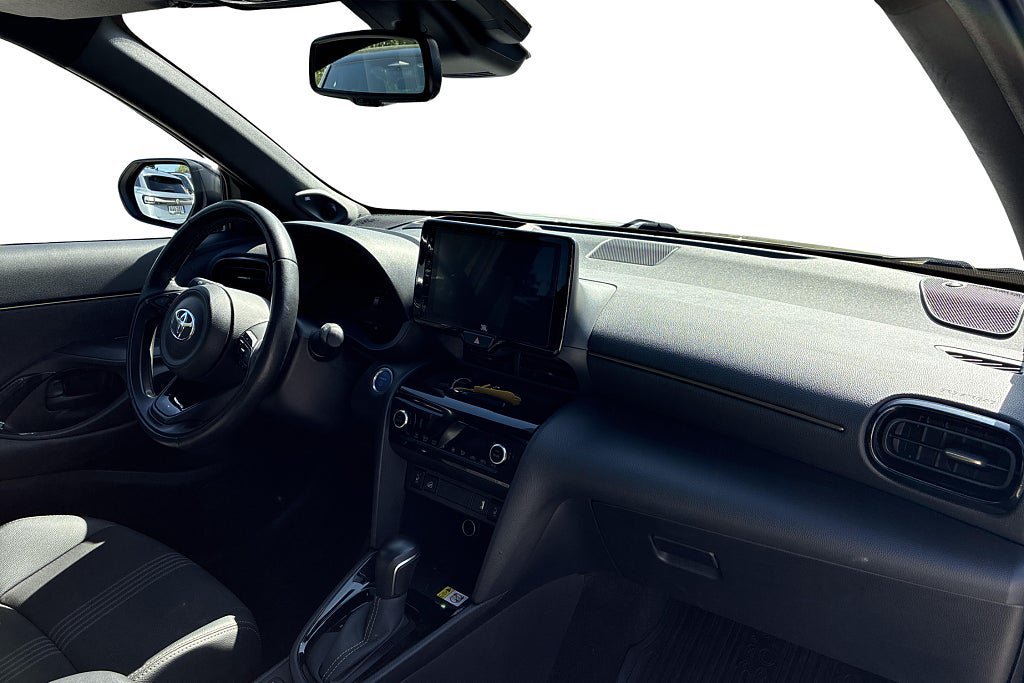Vehicle Image 19