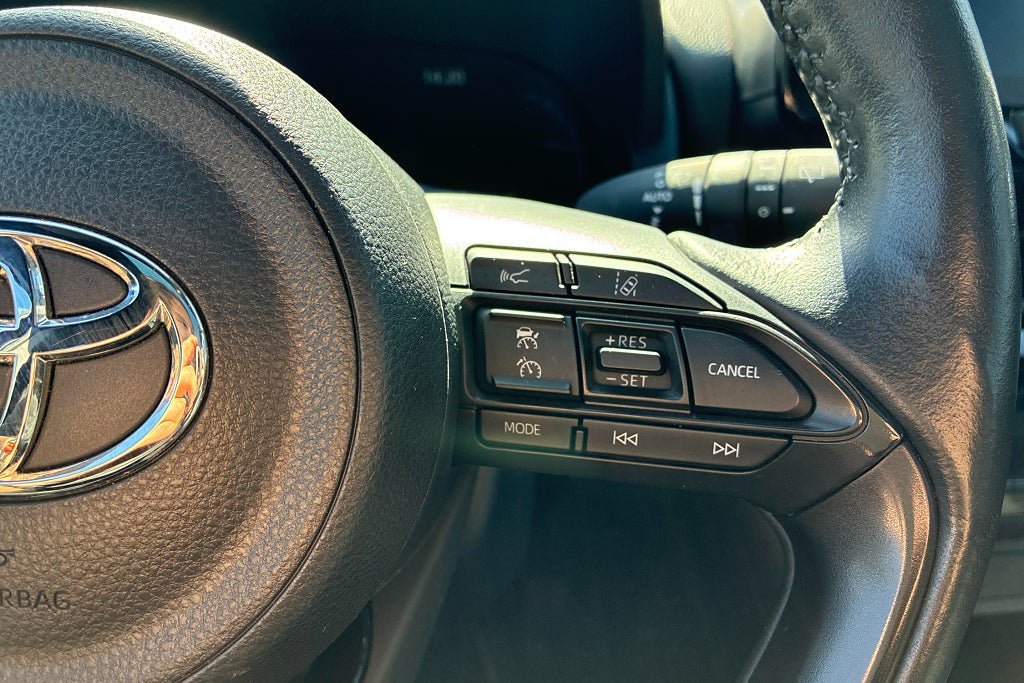 Vehicle Image 22