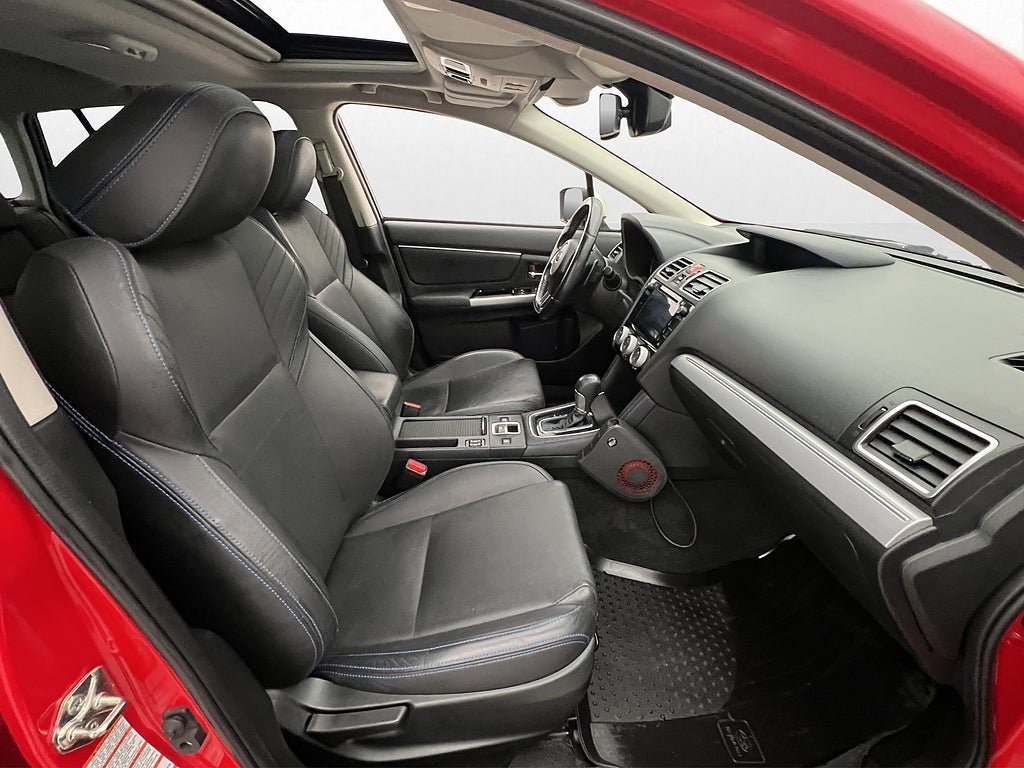 Vehicle Image 16
