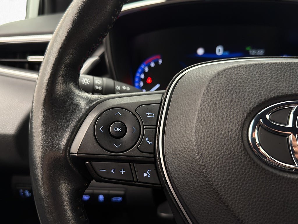 Vehicle Image 18