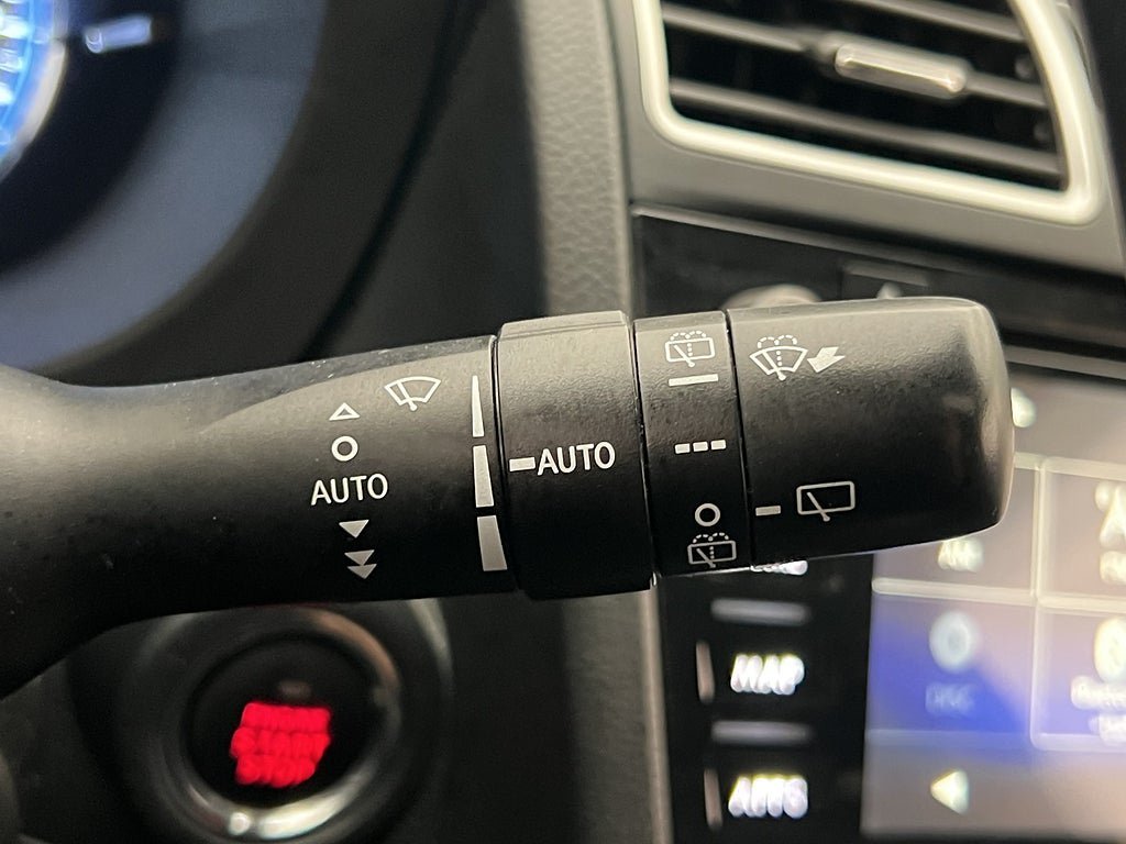 Vehicle Image 28