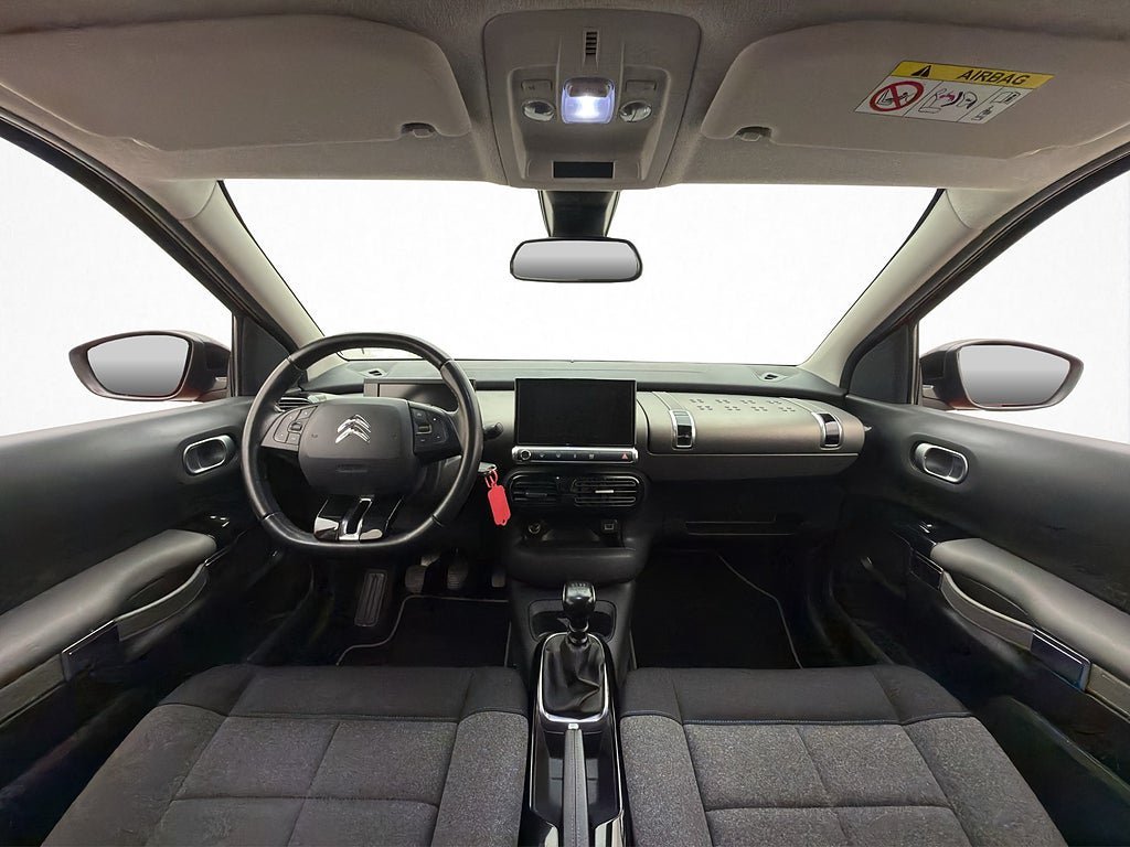 Vehicle Image 13