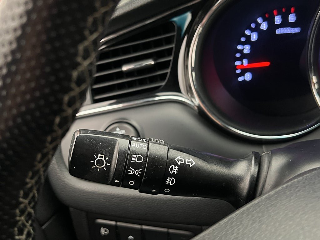 Vehicle Image 28